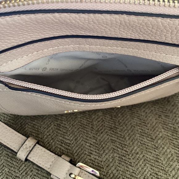 Michael Kors Julia Messenger Bag - Picture 15 of 16